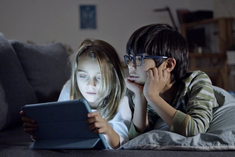 Scopri i telefoni per bambini di 12 anni
