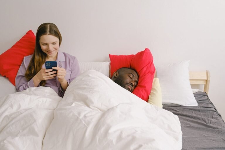 Scopri Perché bisogna spegnere il telefono di notte?